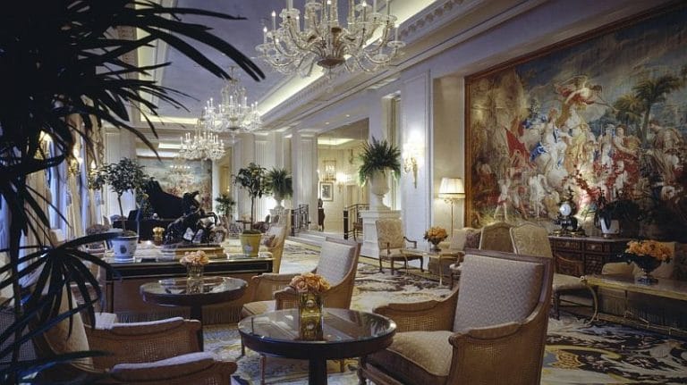 Four Seasons Hotel, George V